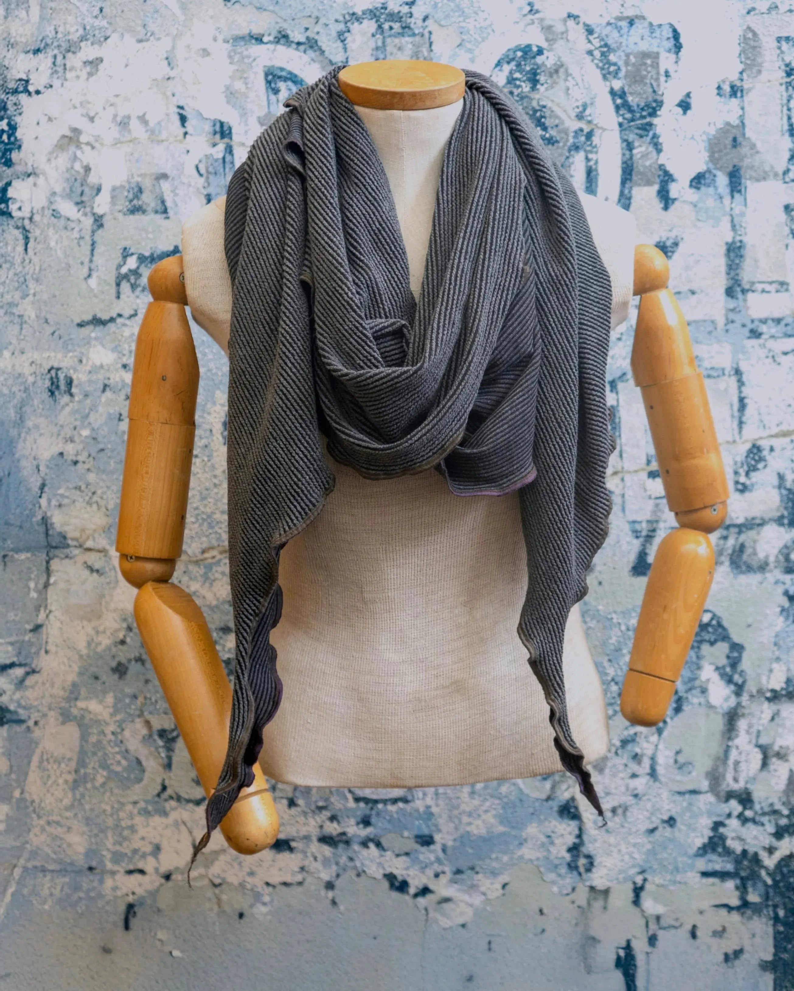 Charcoal DNA Scarf Late Sunday Afternoon Magazine & Factory