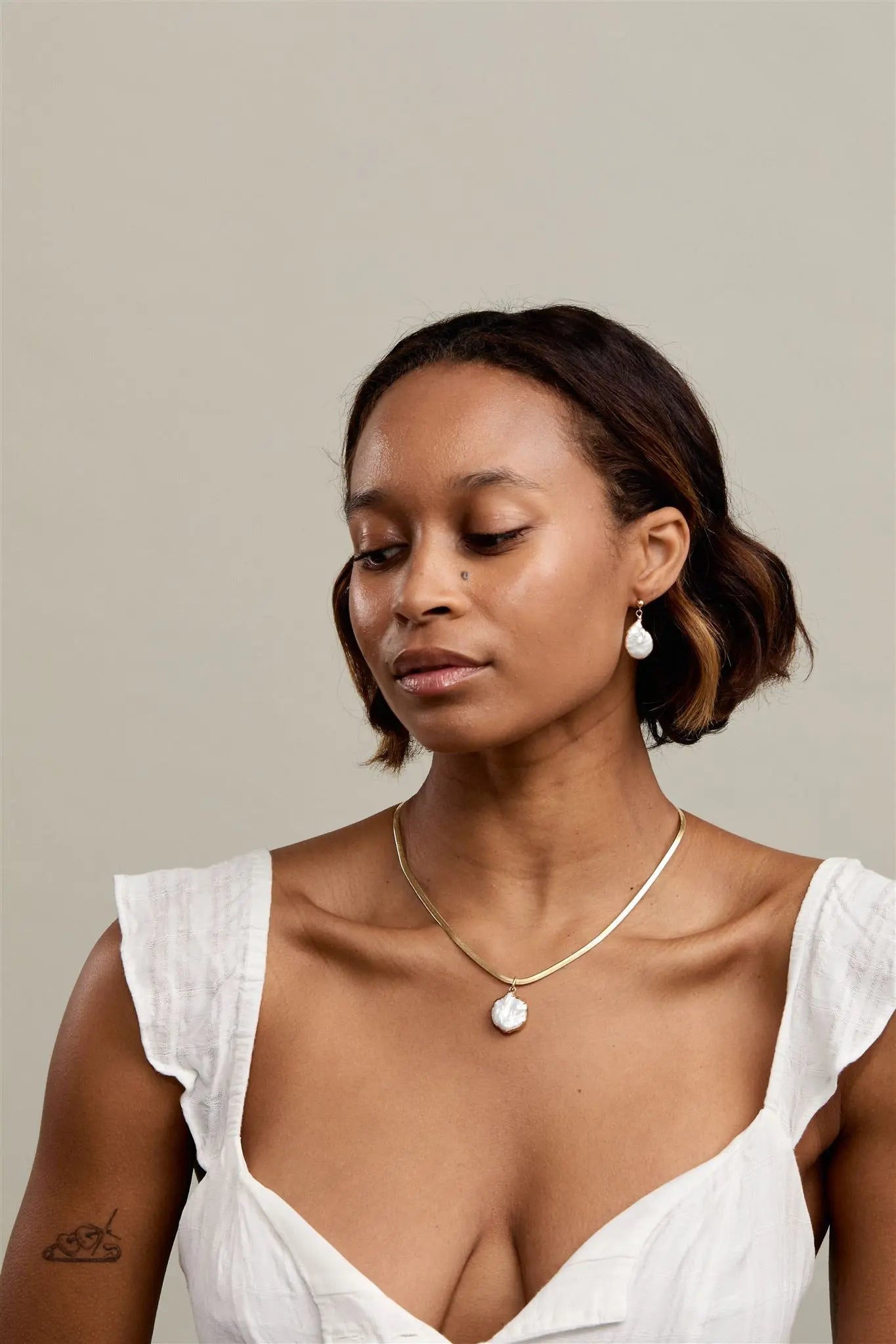 Gracie Earrings Set & Stones