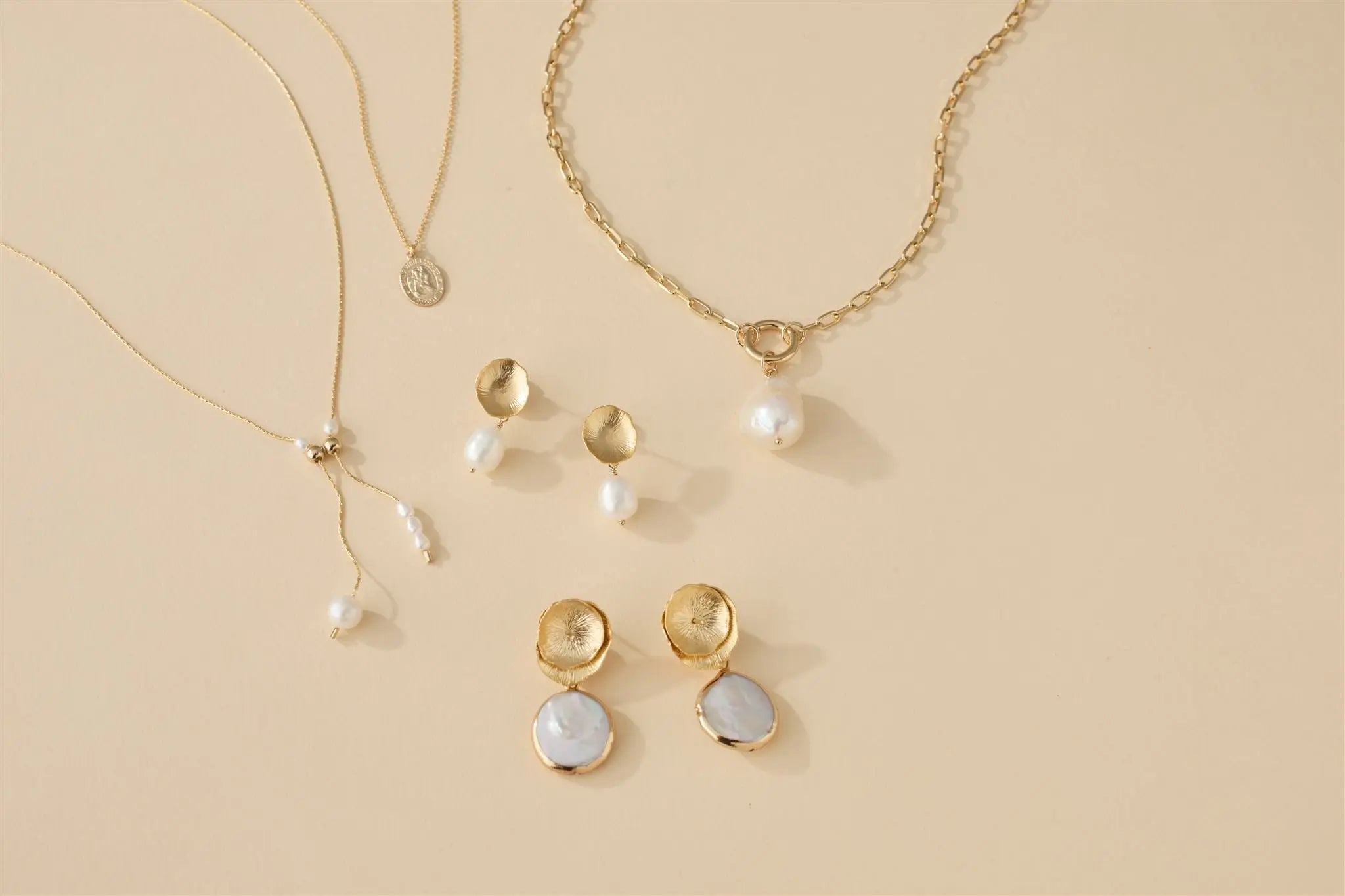 Reese Earrings Set & Stones