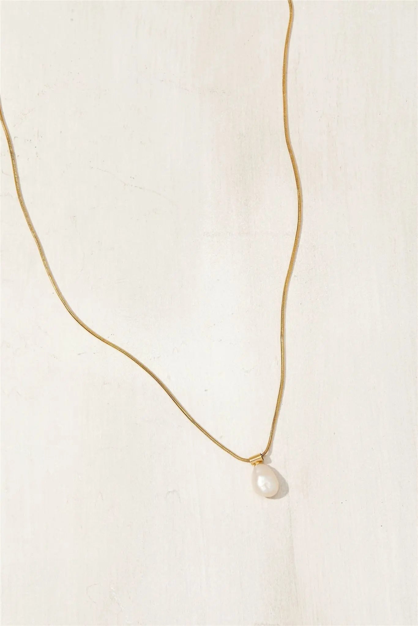 Nathalie Necklace Set & Stones