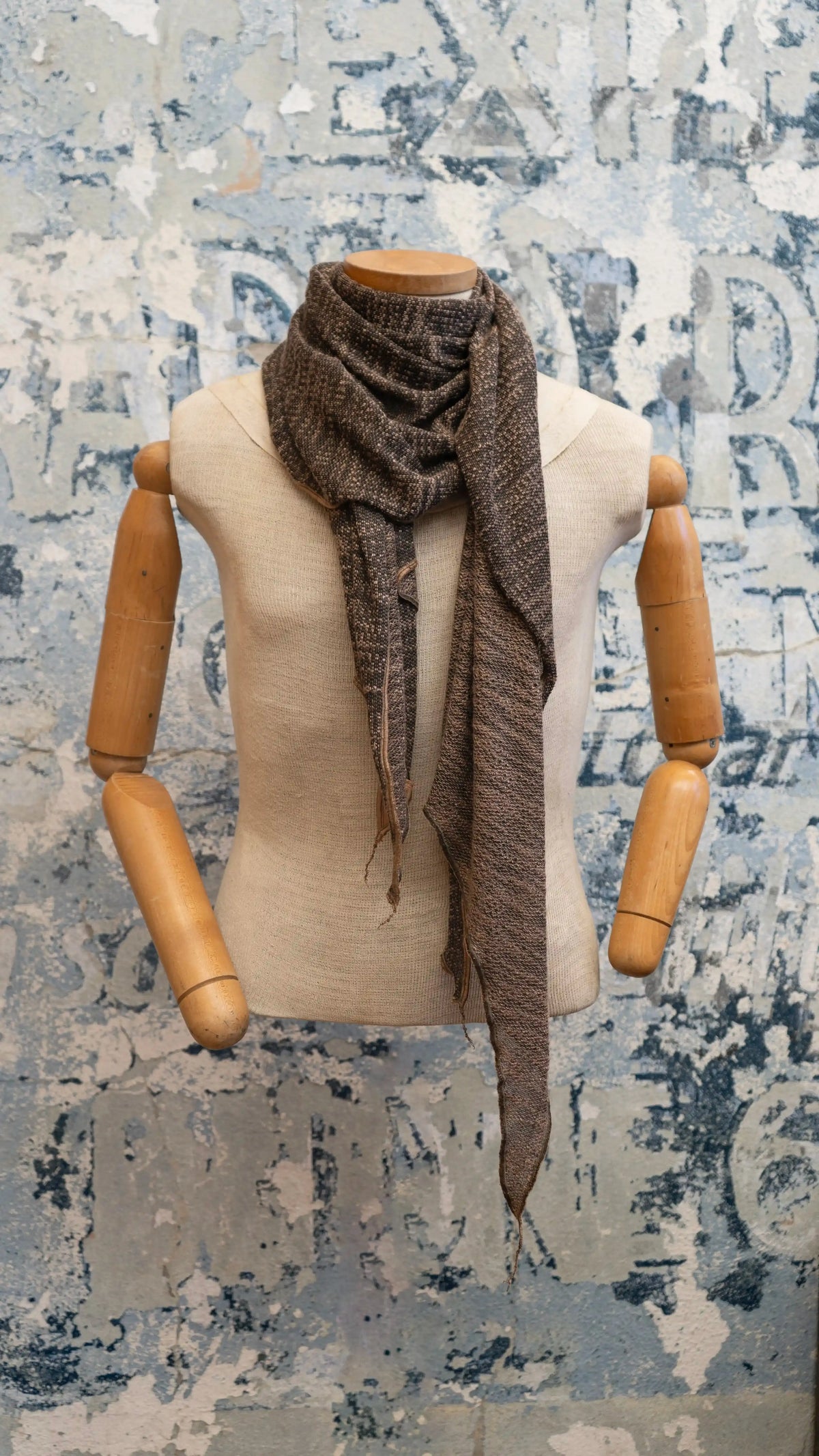 Season Onyx Scarf