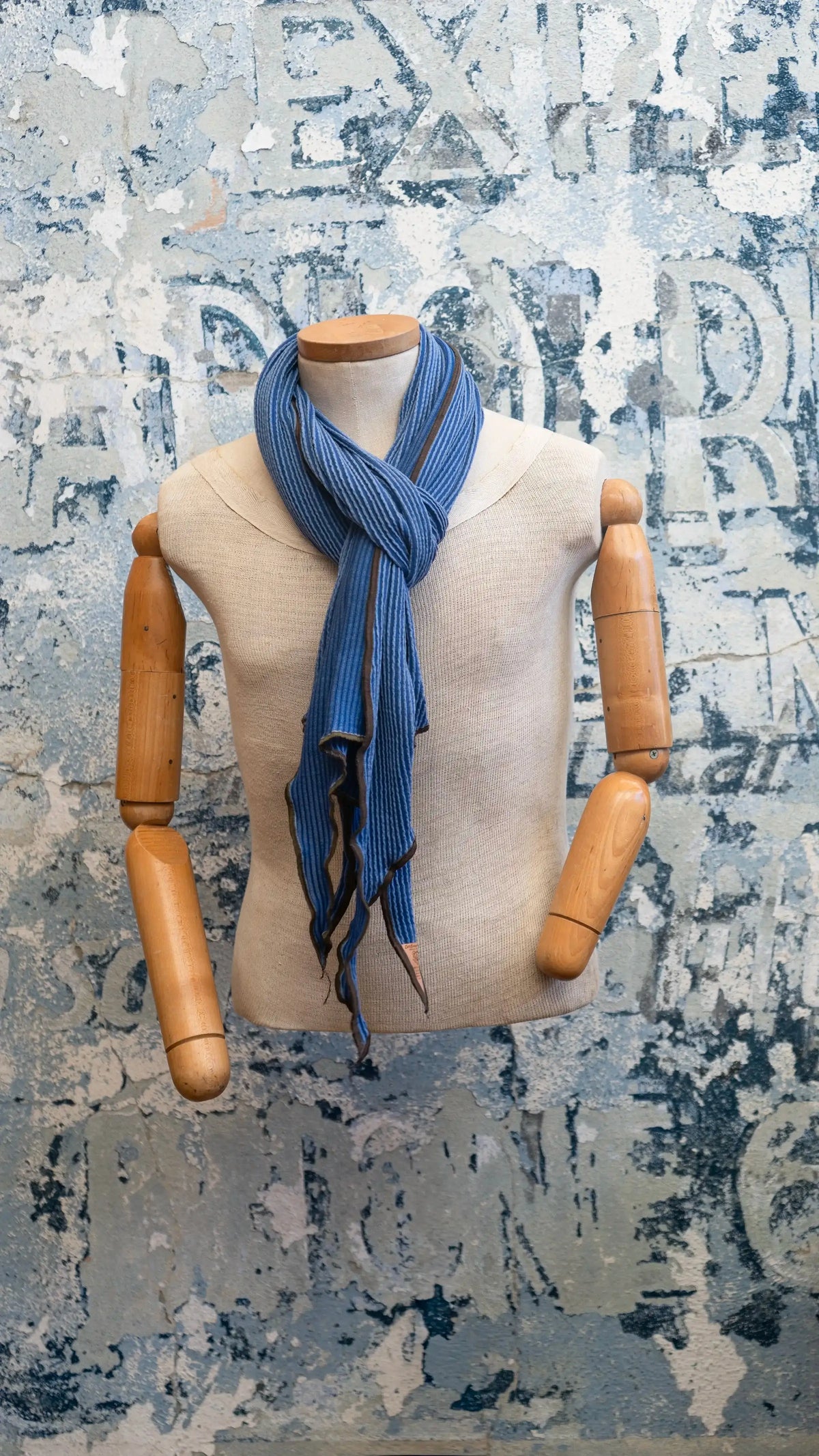 DNA Scarf 104015-02