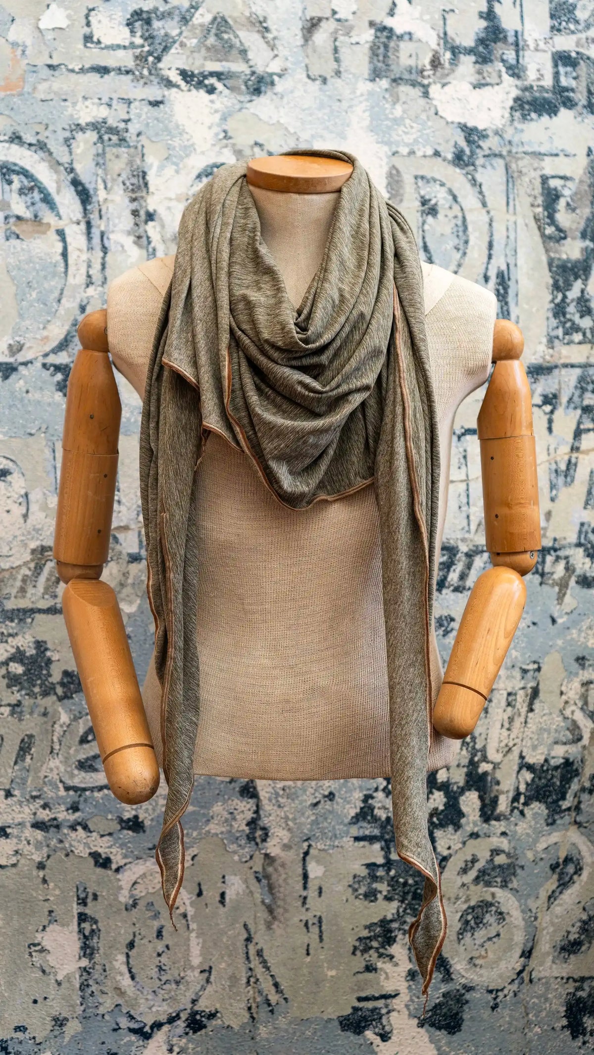 Forest Adventure Scarf 101002-02