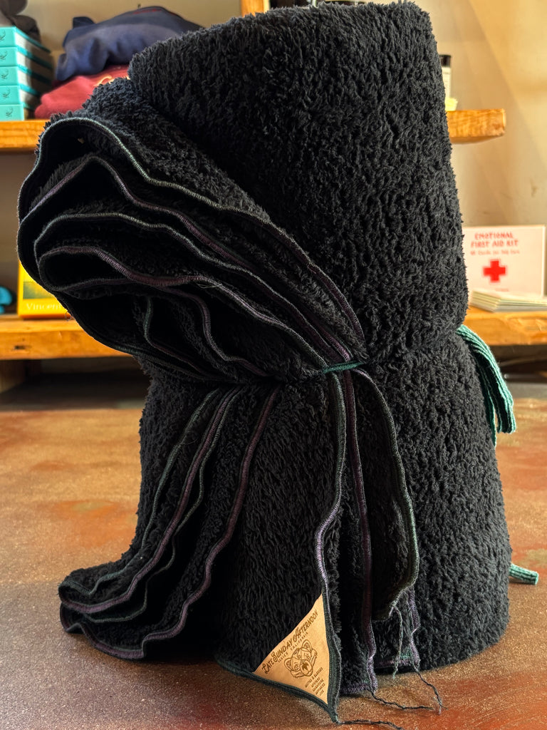 Ultimate Snuggle Blanket - Black Late Sunday Afternoon