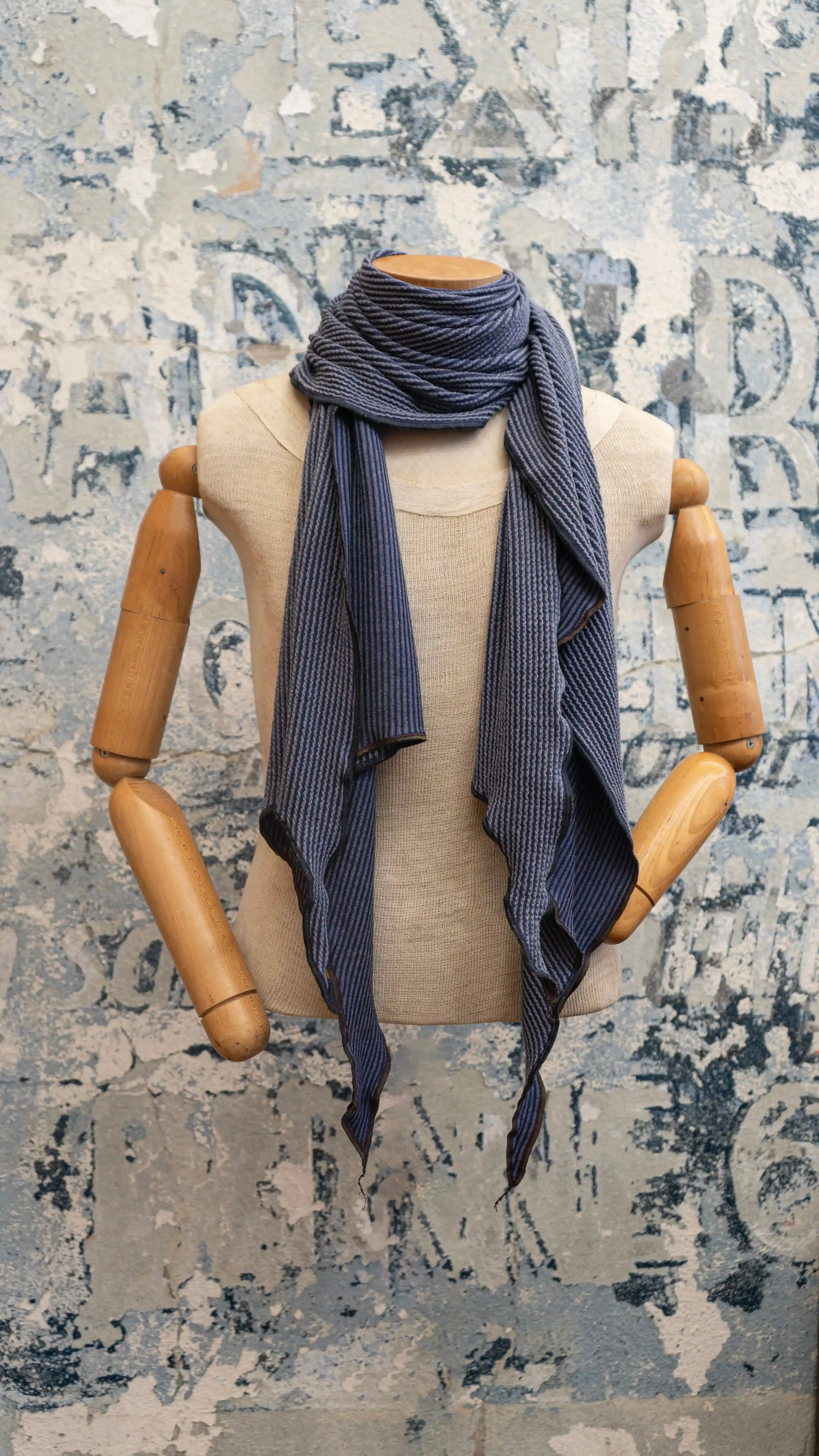 DNA Scarf