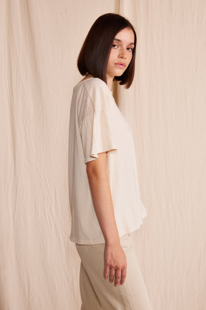 The Easy Tee People of Leisure