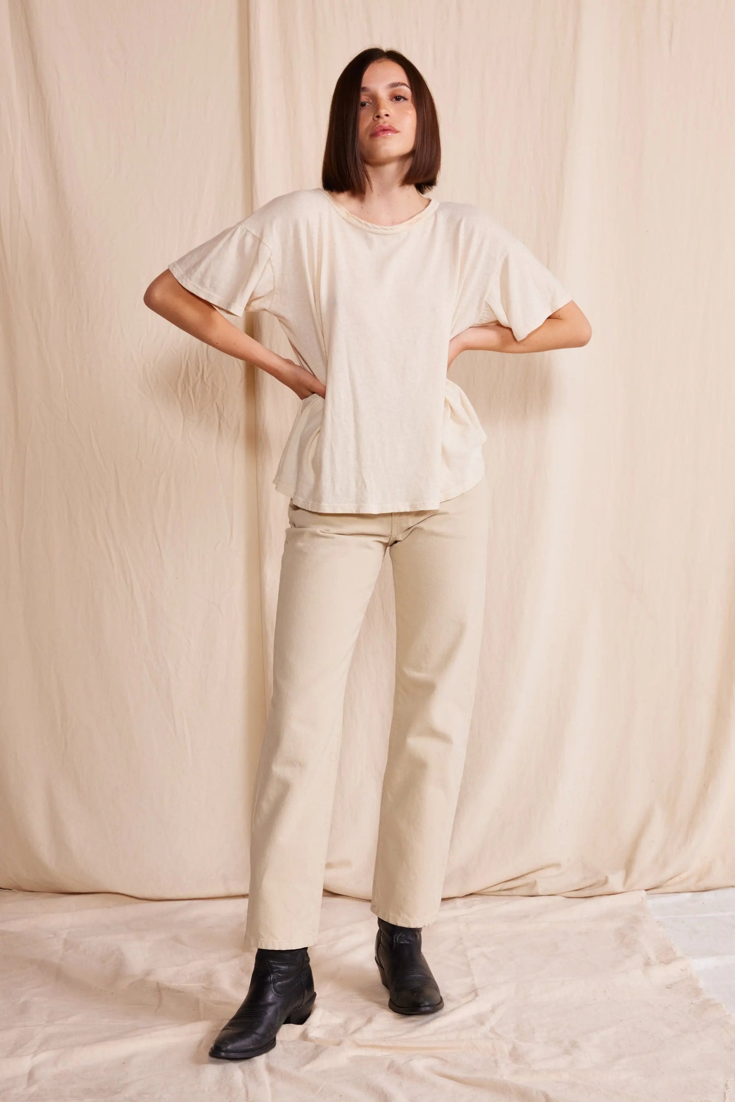 The Easy Tee People of Leisure