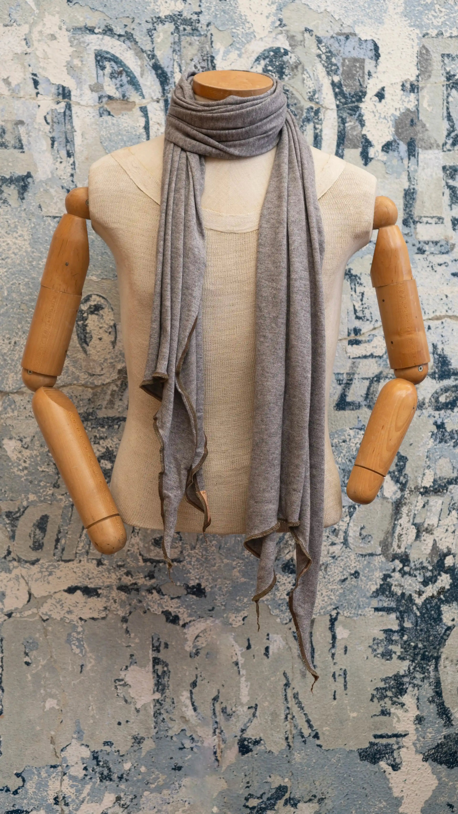 Traveler Scarf