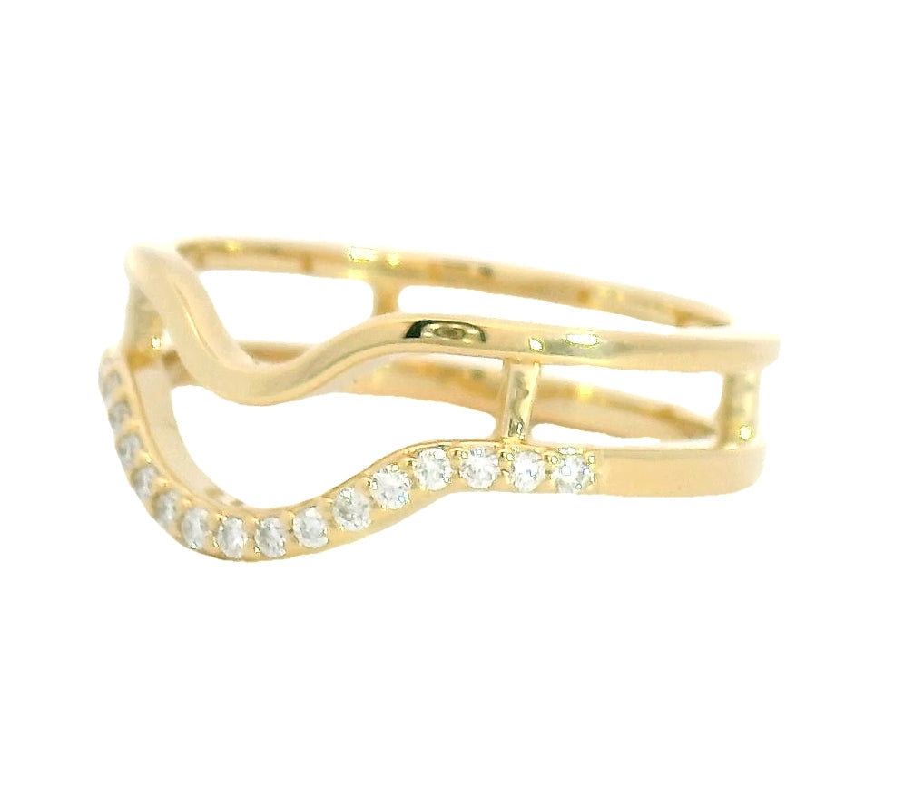 The Glitter Canyon Ring Band Young in the Mountains