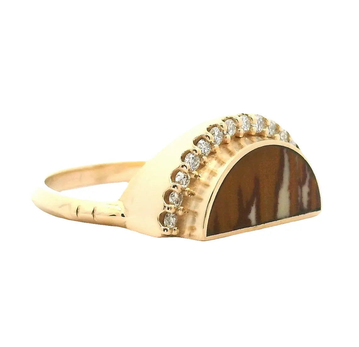 Pavé Alba Ring Young in the Mountains