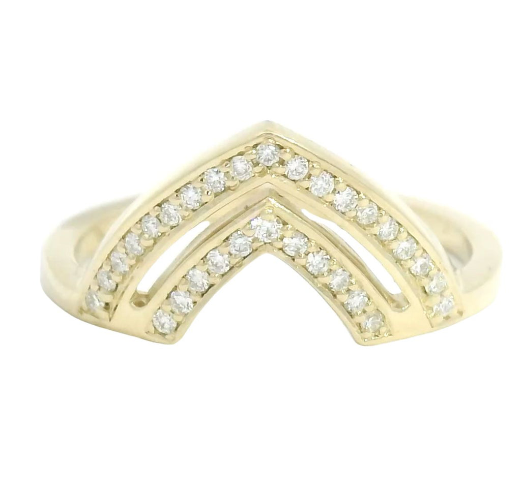 Lacuna Rioga Crown Young in the Mountains